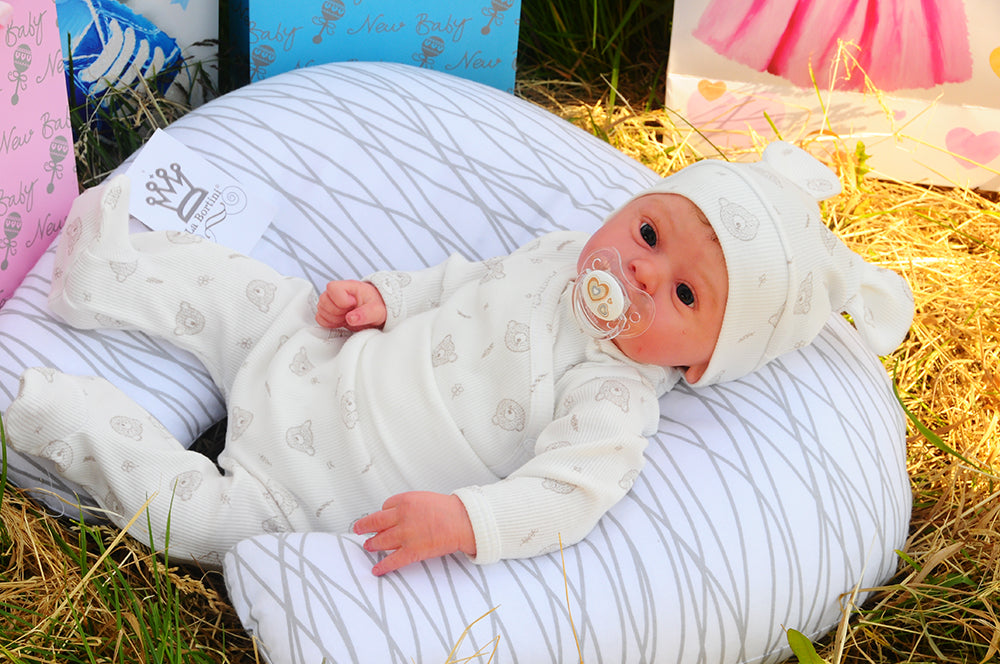 Erstlingsset Baby Anzug 3Tlg Body Hose Mütze Wickelbody