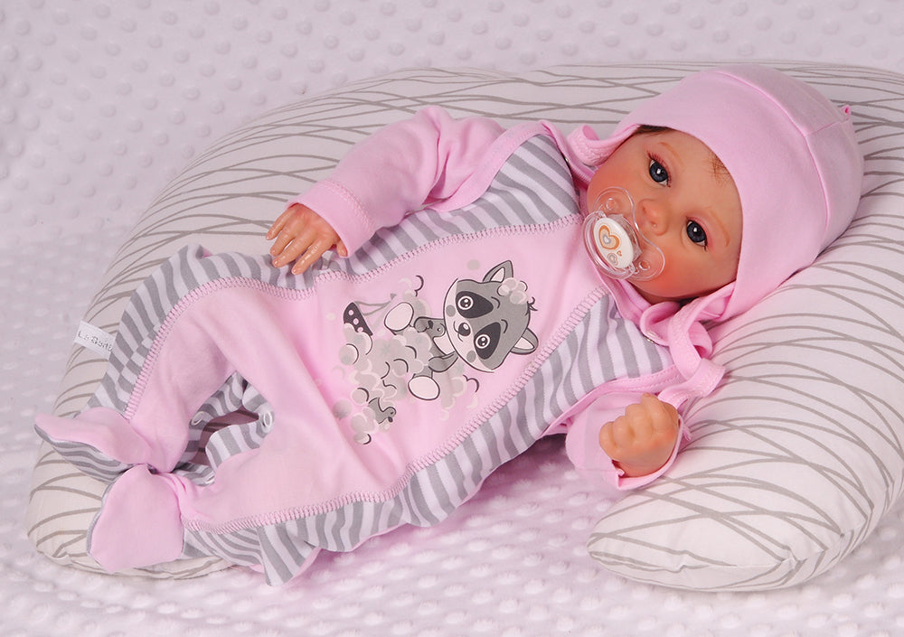 Strampler Mütze und Hemdchen Baby Anzug in Rosa mit Waschbär