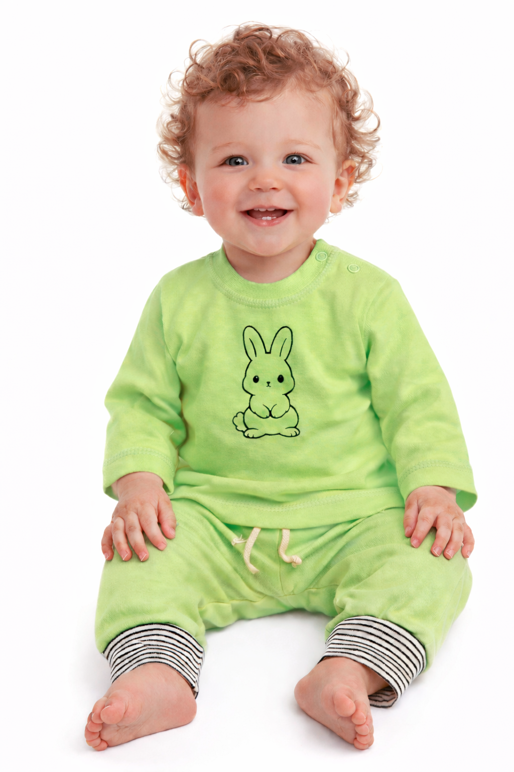 Baby Anzug Langarmshirt und Mitwachshose in Grün mit Hasen
